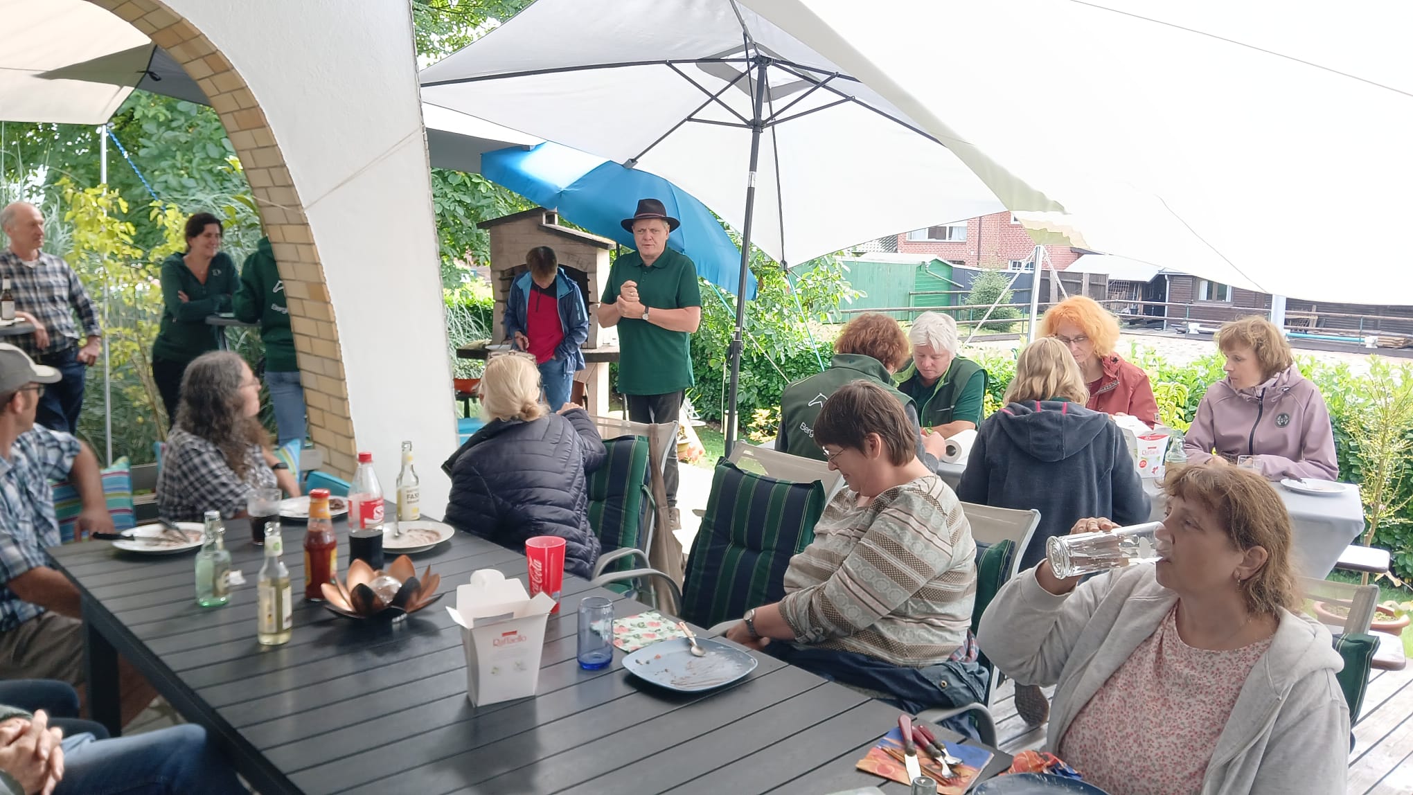 Trotz Wetterkapriolen in bester Feierlaune